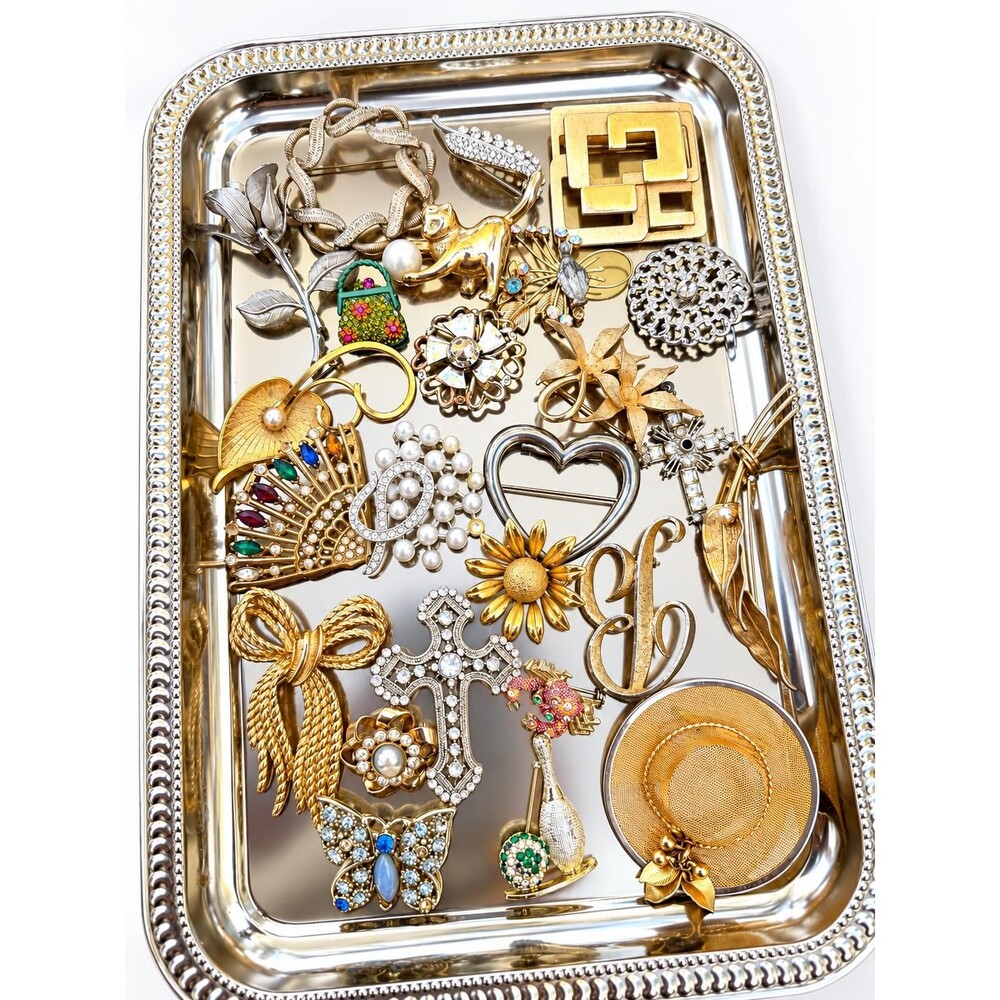 Vintage Broken Costume Jewelry Lot Gold Tone Brooch Lot Rhinestone  Repurpose Em